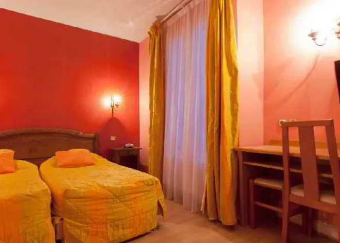 Hotel Bristol Republique